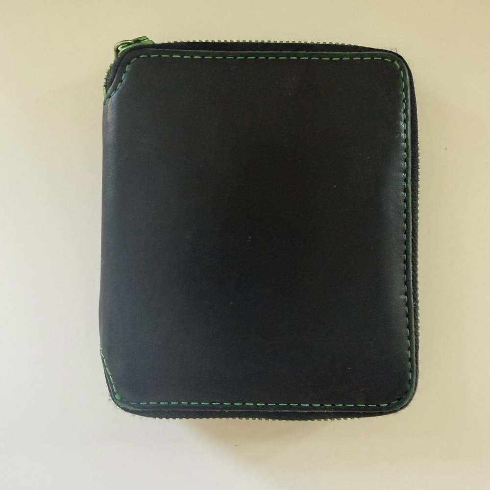 Comme des Garcons Classic Wallet - Black